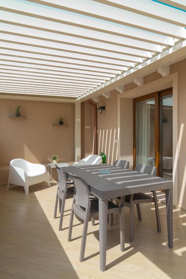 Waterfront Apartment Olbia Bagian luar foto